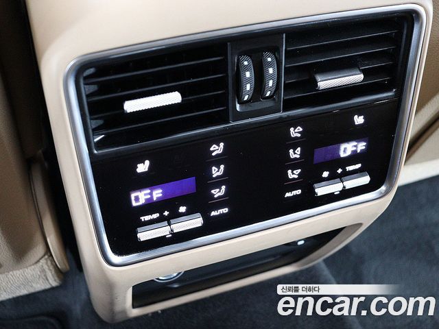 PORSCHE Cayenne (PO536) 3.0 2021 - photo 13 - Import Corée du Sud | International Cars