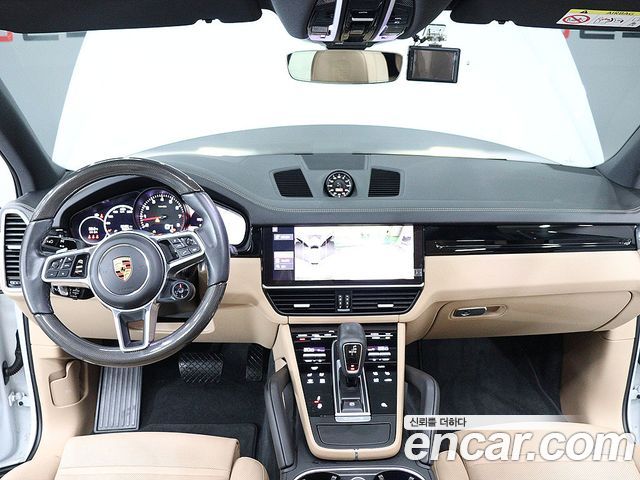 PORSCHE Cayenne (PO536) 3.0 2021 - photo 14 - Import Corée du Sud | International Cars