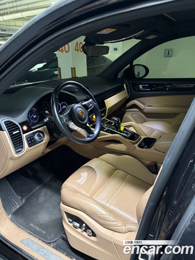 PORSCHE Cayenne (PO536) 3.0 2019 - photo 7 - Import Corée du Sud | International Cars