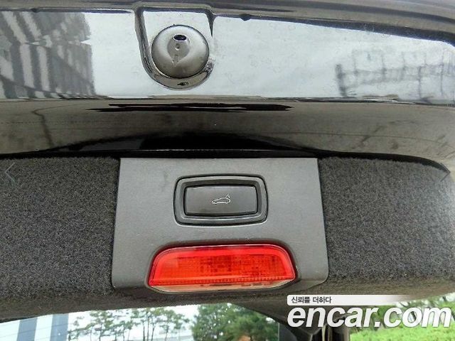 PORSCHE Cayenne 3.0 디젤 2012 - photo 17 - Import Corée du Sud | International Cars
