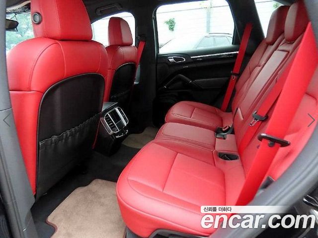 PORSCHE Cayenne 3.0 디젤 2012 - photo 6 - Import Corée du Sud | International Cars