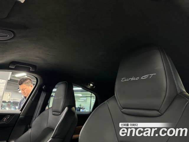 PORSCHE Cayenne (PO536) 4.0 Turbo GT Coupé 2025 - photo 11 - Import Corée du Sud | International Cars