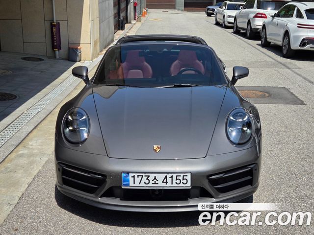 PORSCHE 911 (992) Targa 4 GTS 2024