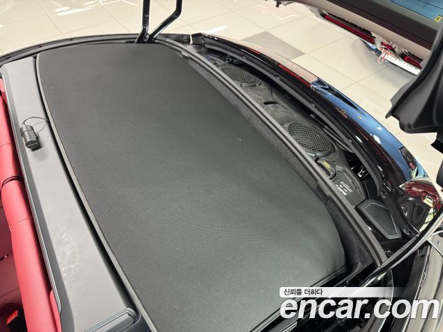 PORSCHE 911 (992) Targa 4 GTS 2025 - photo 11 - Import Corée du Sud | International Cars