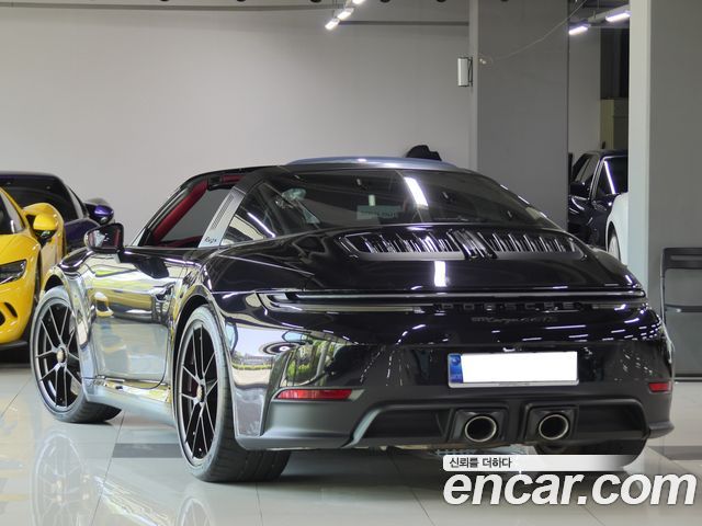 PORSCHE 911 (992) Targa 4 GTS 2025 - photo 3 - Import Corée du Sud | International Cars