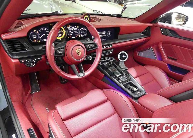 PORSCHE 911 (992) Targa 4 GTS 2024 - photo 10 - Import Corée du Sud | International Cars