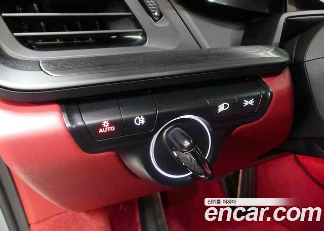 PORSCHE 911 (992) Targa 4 GTS 2024 - photo 12 - Import Corée du Sud | International Cars