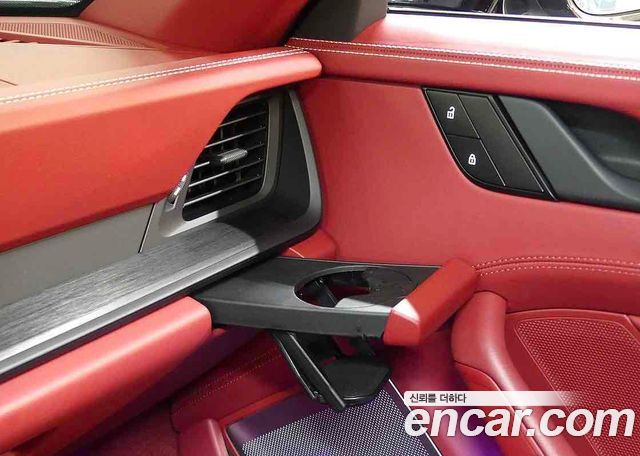 PORSCHE 911 (992) Targa 4 GTS 2024 - photo 14 - Import Corée du Sud | International Cars