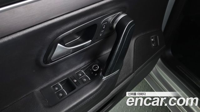 VOLKSWAGEN CC 2.0 TDI 블루모션 4모션 2015 - photo 16 - Import Corée du Sud | International Cars