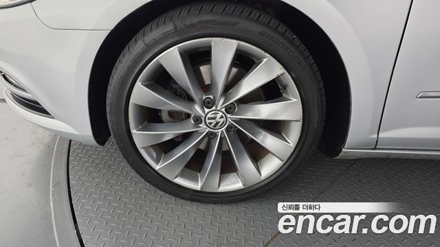 VOLKSWAGEN CC 2.0 TDI 블루모션 4모션 2015 - photo 5 - Import Corée du Sud | International Cars