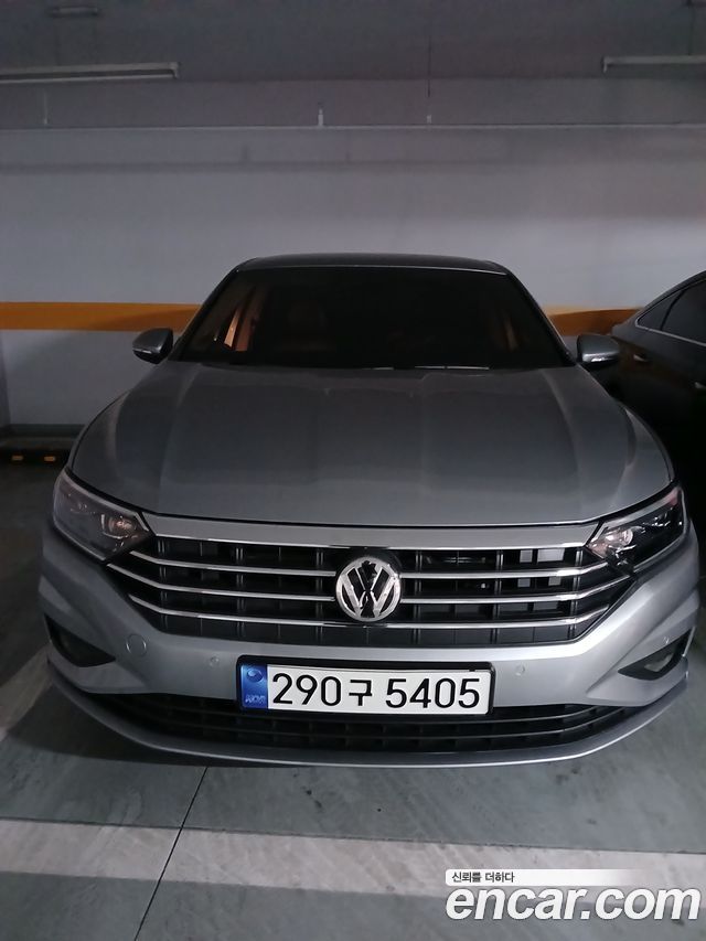 VOLKSWAGEN 제타 7세대 1.4 TSI Premium 2020 - photo 17 - Import Corée du Sud | International Cars