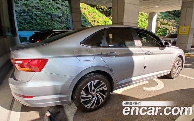 VOLKSWAGEN 제타 7세대 1.4 TSI Premium 2020 - photo 5 - Import Corée du Sud | International Cars