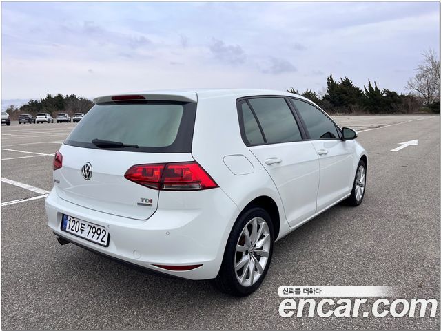 VOLKSWAGEN 골프 7세대 1.6 TDI 2014 - photo 5 - Import Corée du Sud | International Cars