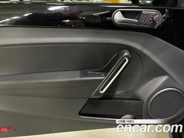 VOLKSWAGEN 비틀 2.0 TDI 2014 - photo 10 - Import Corée du Sud | International Cars