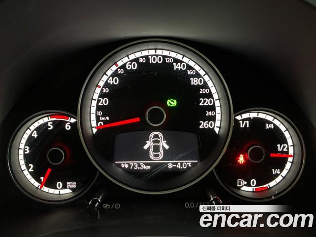 VOLKSWAGEN 비틀 2.0 TDI 2014 - photo 5 - Import Corée du Sud | International Cars