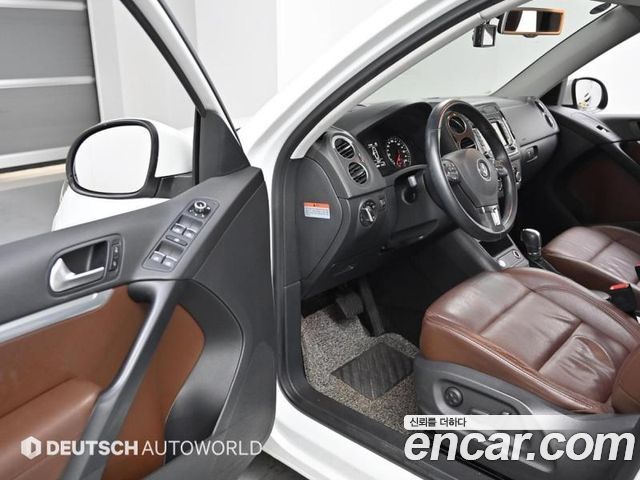 VOLKSWAGEN 티구안 2.0 TDI Premium 2015 - photo 11 - Import Corée du Sud | International Cars