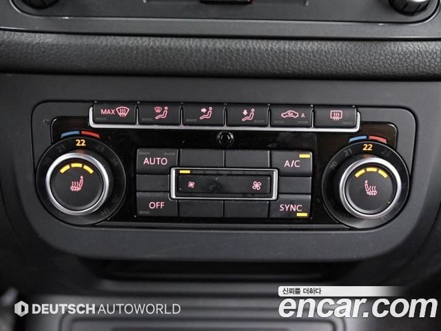 VOLKSWAGEN 티구안 2.0 TDI Premium 2015 - photo 17 - Import Corée du Sud | International Cars