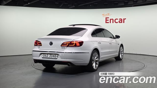 VOLKSWAGEN CC 2.0 TDI 블루모션 4모션 2014 - photo 2 - Import Corée du Sud | International Cars