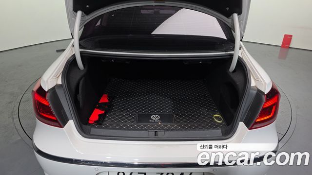 VOLKSWAGEN CC 2.0 TDI 블루모션 4모션 2014 - photo 20 - Import Corée du Sud | International Cars