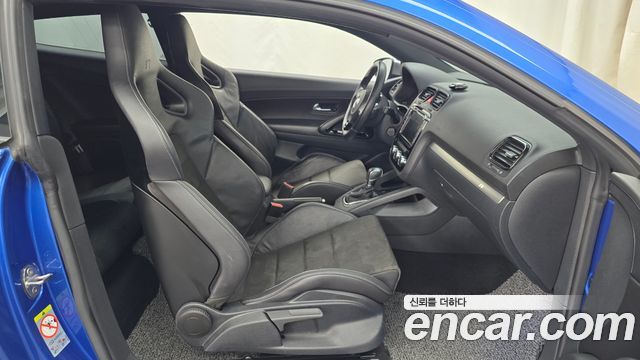 VOLKSWAGEN 시로코 2.0 TSI R 2013 - photo 11 - Import Corée du Sud | International Cars