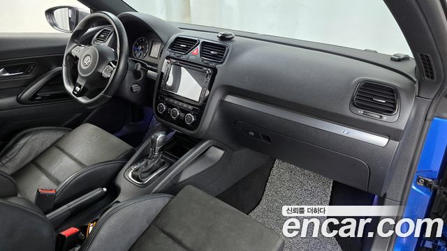 VOLKSWAGEN 시로코 2.0 TSI R 2013 - photo 7 - Import Corée du Sud | International Cars
