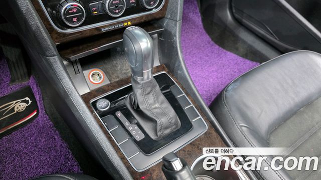 VOLKSWAGEN 파사트 2.0 TDI 2015 - photo 9 - Import Corée du Sud | International Cars