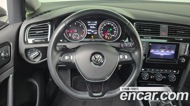 VOLKSWAGEN 골프 7세대 2.0 TDI 2014 - photo 13 - Import Corée du Sud | International Cars