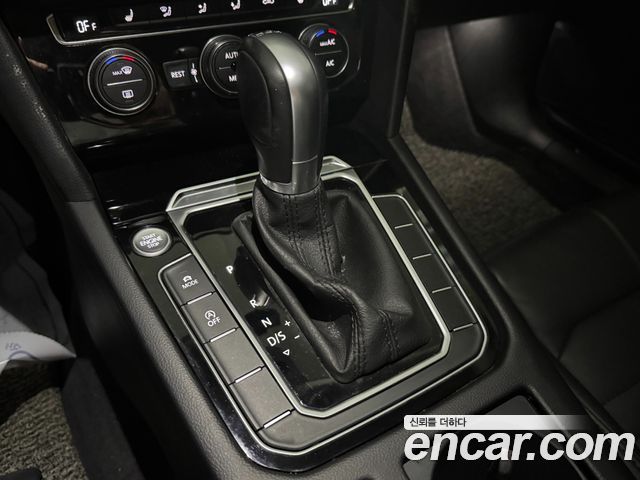 VOLKSWAGEN 파사트 GT(B8) 2.0 TDI Premium 2018 - photo 16 - Import Corée du Sud | International Cars