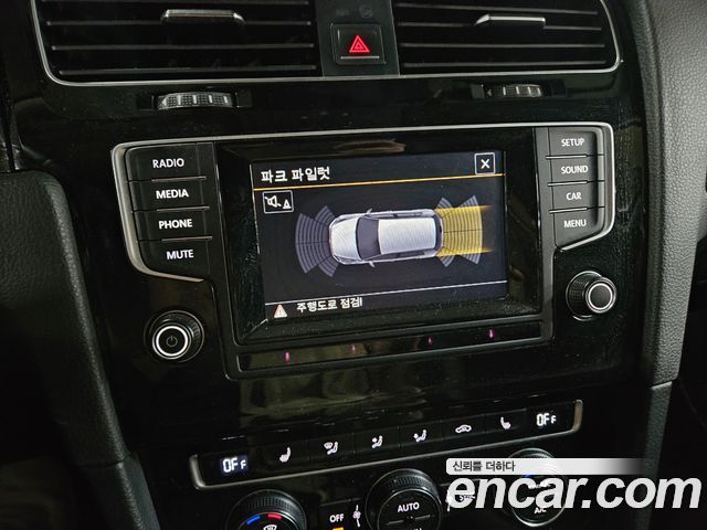 VOLKSWAGEN 골프 7세대 2.0 TDI 2015 - photo 12 - Import Corée du Sud | International Cars