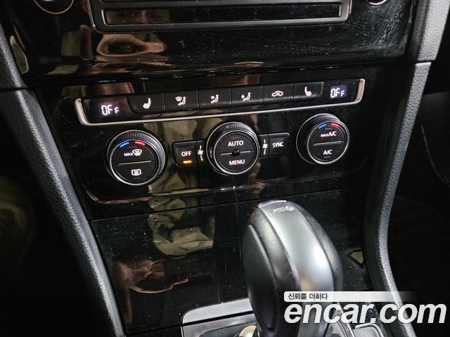 VOLKSWAGEN 골프 7세대 2.0 TDI 2015 - photo 13 - Import Corée du Sud | International Cars