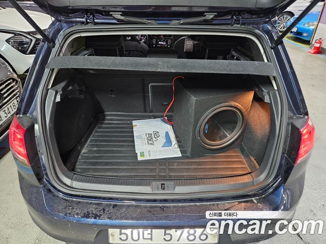 VOLKSWAGEN 골프 7세대 2.0 TDI 2015 - photo 17 - Import Corée du Sud | International Cars
