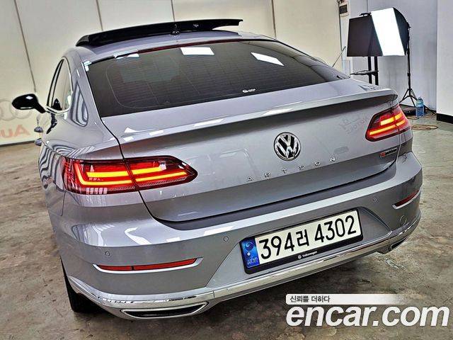 VOLKSWAGEN 아테온 2.0 TDI 프레스티지 4모션 2020 - photo 4 - Import Corée du Sud | International Cars
