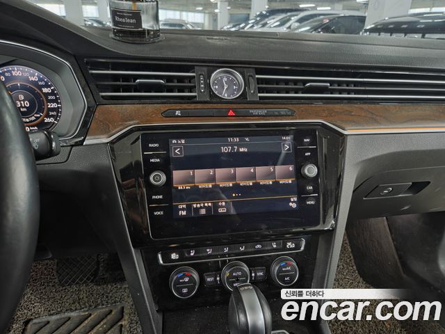 VOLKSWAGEN 파사트 GT(B8) 2.0 TDI 4모션 프레스티지 2018 - photo 13 - Import Corée du Sud | International Cars
