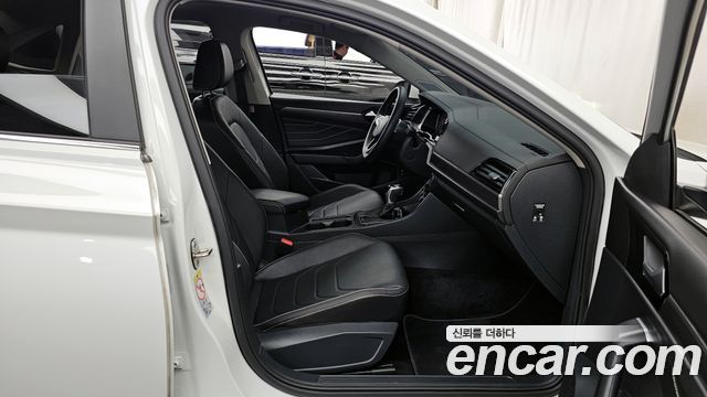 VOLKSWAGEN 제타 7세대 1.5 TSI 프레스티지 2023 - photo 11 - Import Corée du Sud | International Cars