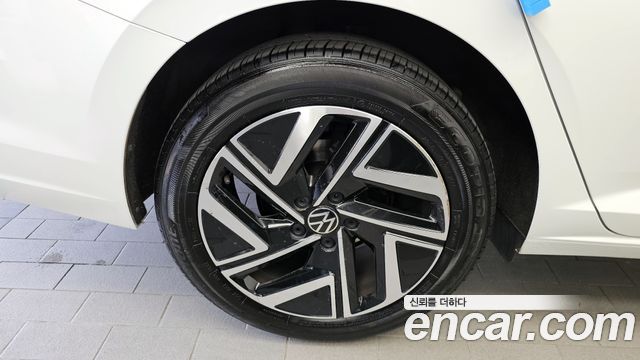 VOLKSWAGEN 제타 7세대 1.5 TSI 프레스티지 2023 - photo 5 - Import Corée du Sud | International Cars