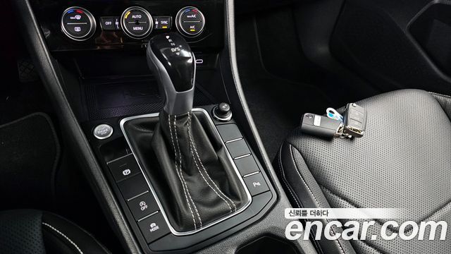 VOLKSWAGEN 제타 7세대 1.5 TSI 프레스티지 2023 - photo 9 - Import Corée du Sud | International Cars