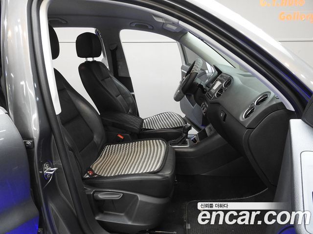 VOLKSWAGEN 티구안 2.0 TDI 컴포트 2016 - photo 9 - Import Corée du Sud | International Cars