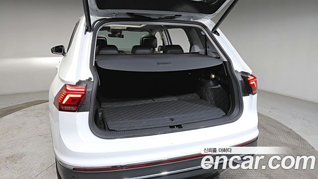 VOLKSWAGEN 티구안 올스페이스 2.0 TSI 프레스티지 2023 - photo 16 - Import Corée du Sud | International Cars