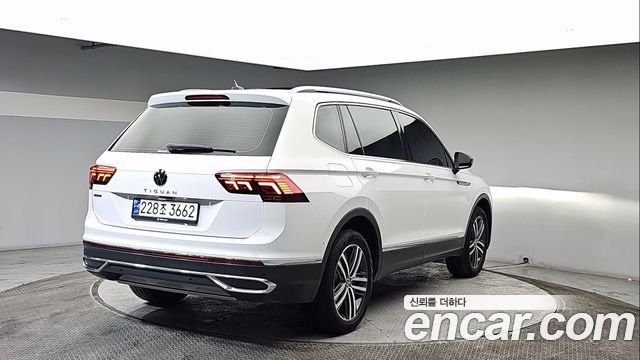 VOLKSWAGEN 티구안 올스페이스 2.0 TSI 프레스티지 2023 - photo 4 - Import Corée du Sud | International Cars