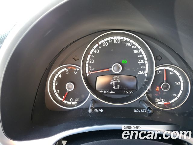 VOLKSWAGEN 비틀 2.0 TDI 2013 - photo 10 - Import Corée du Sud | International Cars