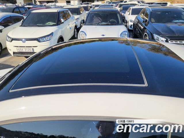 VOLKSWAGEN 비틀 2.0 TDI 2013 - photo 8 - Import Corée du Sud | International Cars