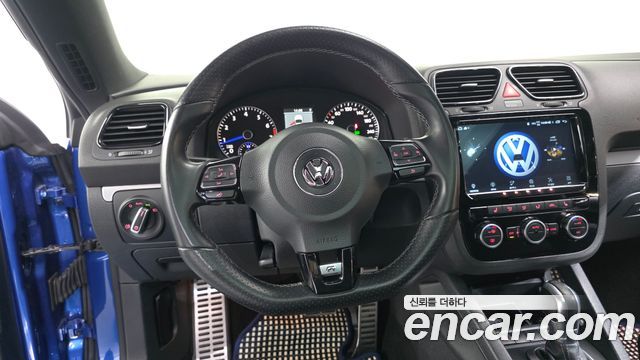 VOLKSWAGEN 시로코 2.0 TSI R 2013 - photo 12 - Import Corée du Sud | International Cars