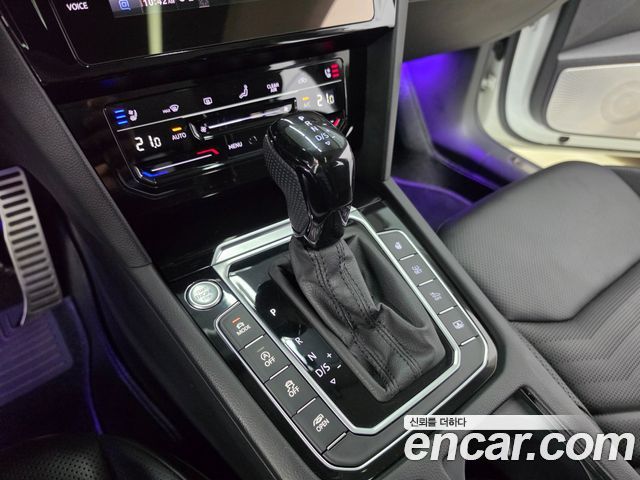 VOLKSWAGEN 아테온 2.0 TDI 프레스티지 2019 - photo 9 - Import Corée du Sud | International Cars