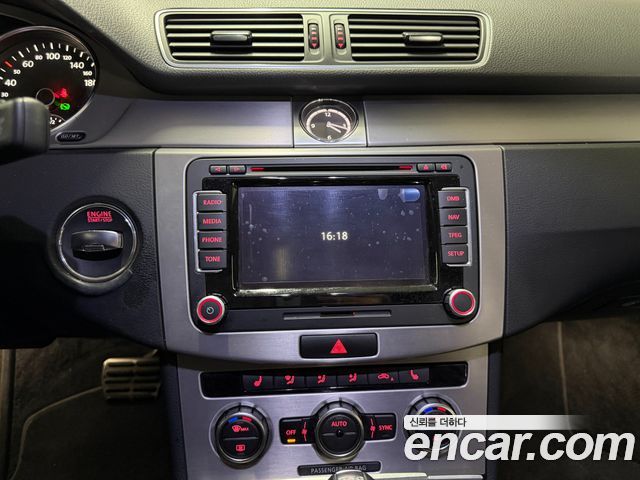 VOLKSWAGEN CC 2.0 TDI 블루모션 4모션 2012 - photo 10 - Import Corée du Sud | International Cars