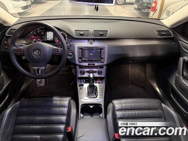 VOLKSWAGEN CC 2.0 TDI 블루모션 4모션 2012 - photo 8 - Import Corée du Sud | International Cars