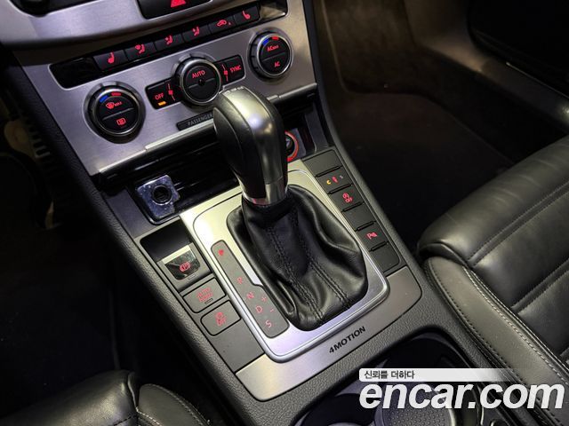 VOLKSWAGEN CC 2.0 TDI 블루모션 4모션 2012 - photo 9 - Import Corée du Sud | International Cars