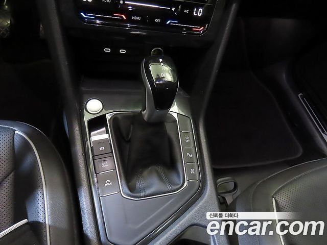 VOLKSWAGEN 티구안 올스페이스 2.0 TSI 프레스티지 2023 - photo 12 - Import Corée du Sud | International Cars
