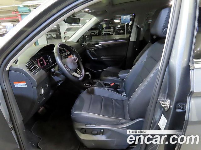VOLKSWAGEN 티구안 올스페이스 2.0 TSI 프레스티지 2023 - photo 6 - Import Corée du Sud | International Cars