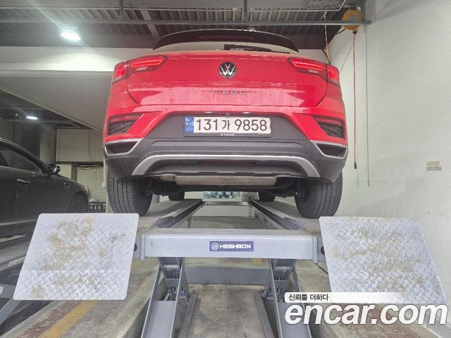 VOLKSWAGEN 티록 2.0 TDI 스타일 2022 - photo 2 - Import Corée du Sud | International Cars