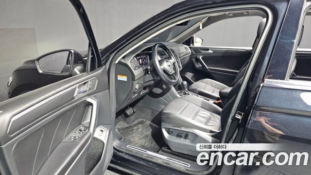 VOLKSWAGEN 티구안 올스페이스 2.0 TDI 프레스티지 2020 - photo 10 - Import Corée du Sud | International Cars